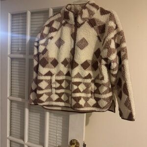 Geometric Patterned Fleece Jacket